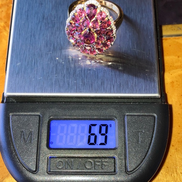 Tanzanian Wine Garnet Sterling Silver Ring Size 9 - Picture 9 of 9